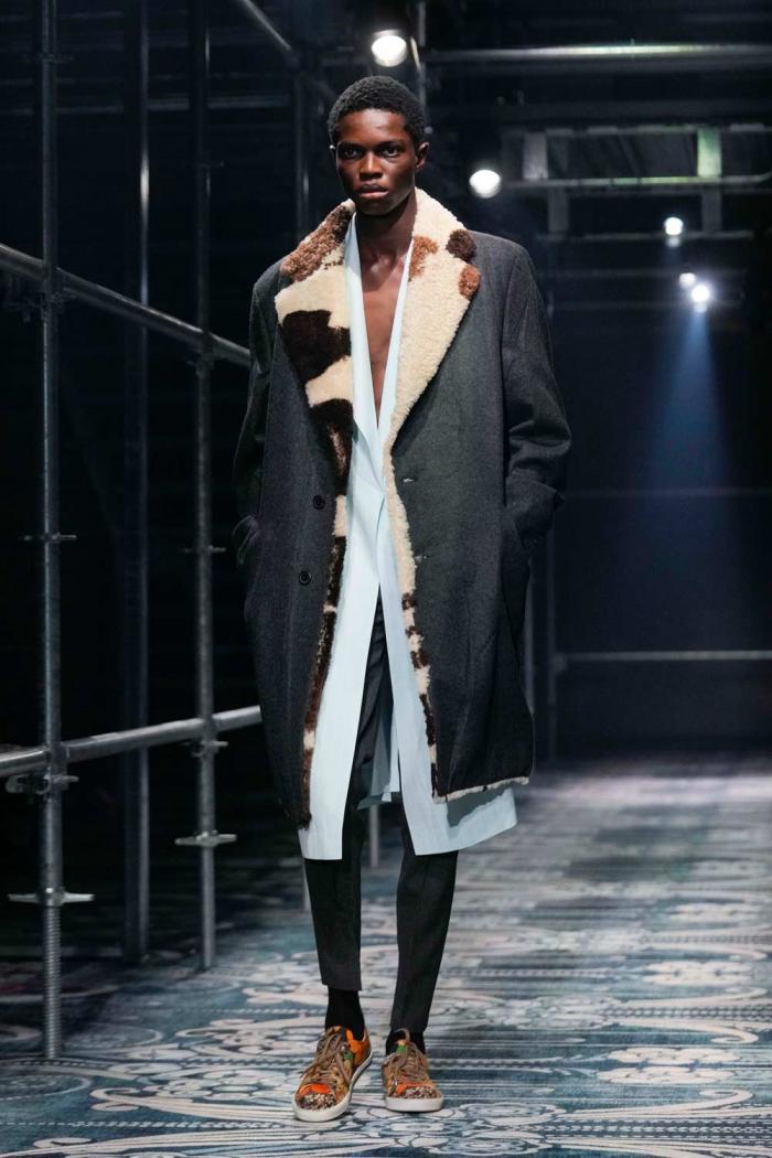 A model wears a creation part of the men's Prada Fall-Winter 2025-2026 collection, that was presented in Milan, Italy, Sunday, Jan. 19, 2025