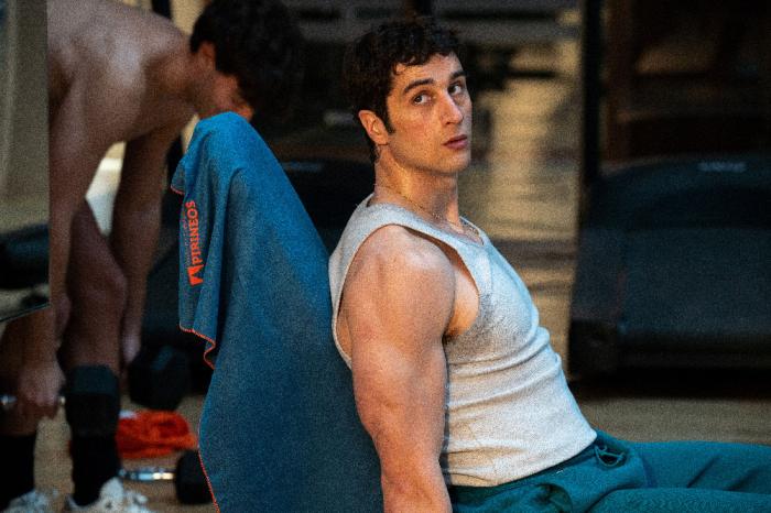 Agustín Della Corte in a scene from "Olympo"