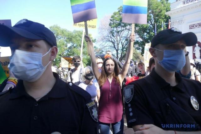 Participants in the Pride Parade in Odesa in 2022