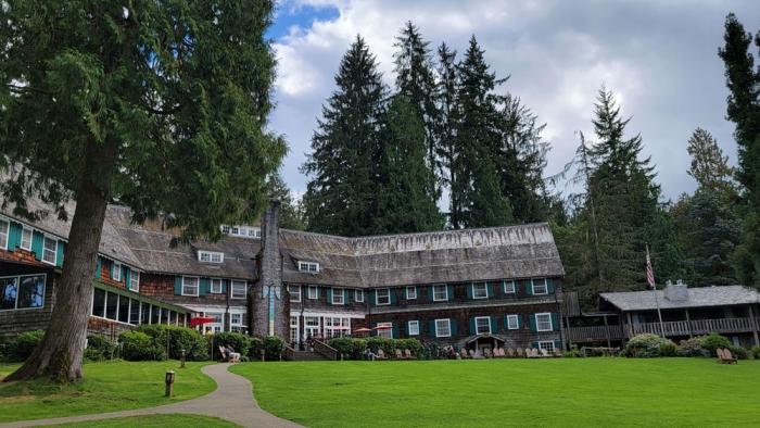 Lake Quinault Lodge