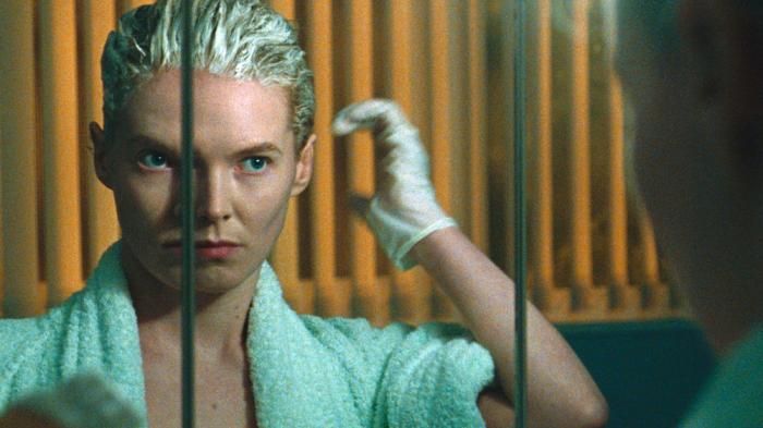Rosy McEwen in "Blue Jean"