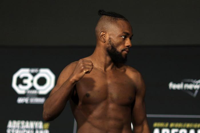 Manel Kape of Portugal poses on the scale during the weigh in for UFC 293 at the Hilton on September 08, 2023 in Sydney, Australia. (Photo by Mark Evans/Getty Images)