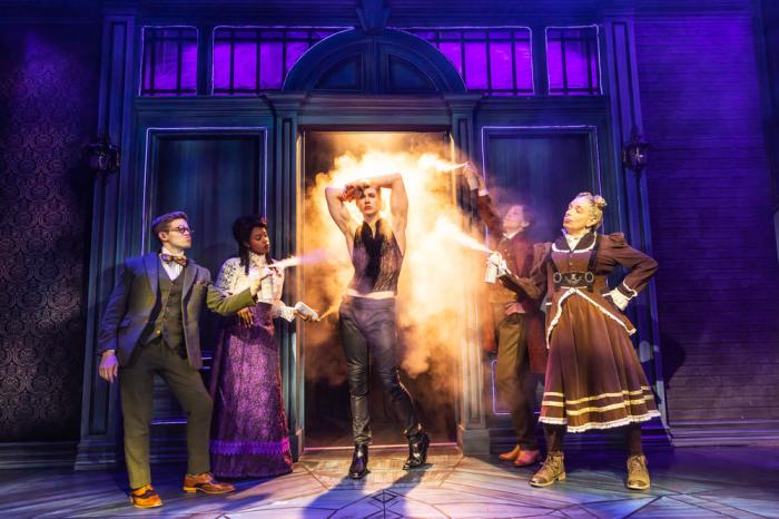 Andrew Keenan-Bolger, Jordan Boatman, James Daly, Ellen Harvey and Arnie Burton in "Dracula, A Comedy Of Terrors." Photo by Matthew Murphy