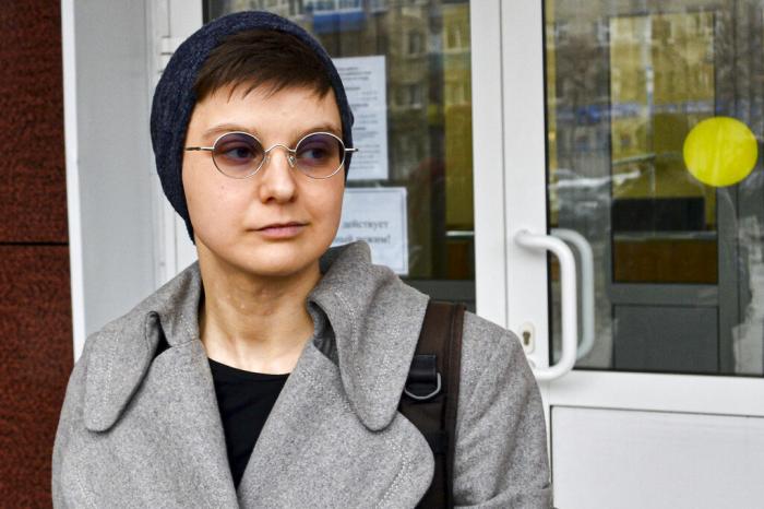 Feminist activist and artist Yulia Tsvetkova leaves after a court session in Komsomolsk-on-Amur, Russia