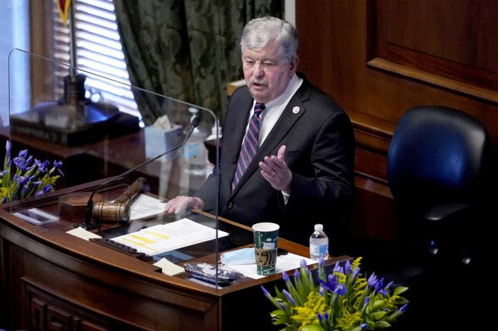 Tennessee Lt. Gov. Randy McNally, R-Oak Ridge, presides over the Tennessee Senate on the first day of the legislative session, Jan. 12, 2021, in Nashville, Tenn.