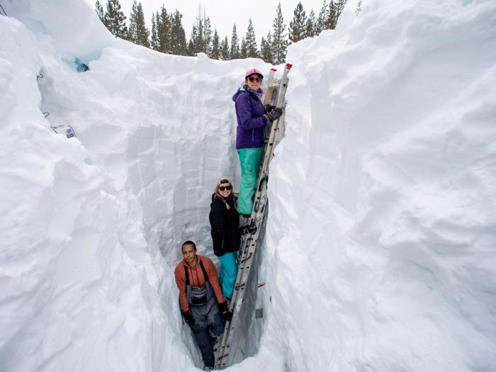  Working inside a nearly 18-foot-deep snow pit at the UC Berkeley Central Sierra Snow Lab,
