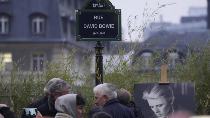 The street sign of singer David Bowie is pictured after being unveiled during a ceremony in Paris, Monday, Jan. 8, 2024.