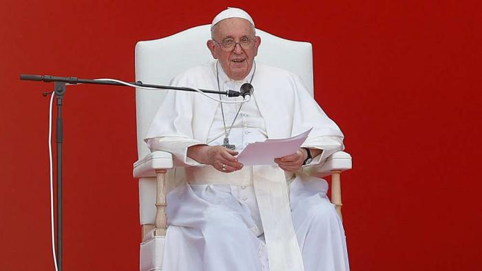 Pope Francis, adresses the volunteers during an encounter on the last day of WYD (World Youth Day) on August 6, 2023 in Alges, Oeiras, Portugal