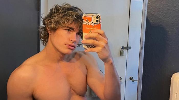 Zander Hodgson