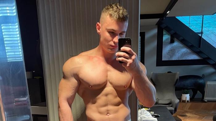 Mikey Baxter