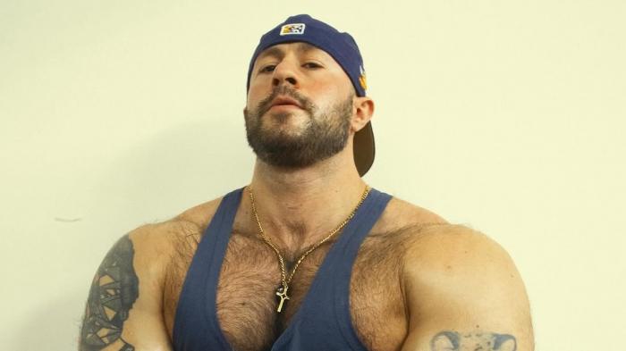Statuesque Giacomo Recchia is a Work of Art