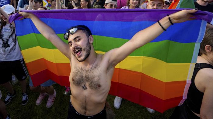 Bucharest Gay Pride March Turns 20 as LGBTQ+ Romanians Face Growing Hostility from Right-Wing Groups