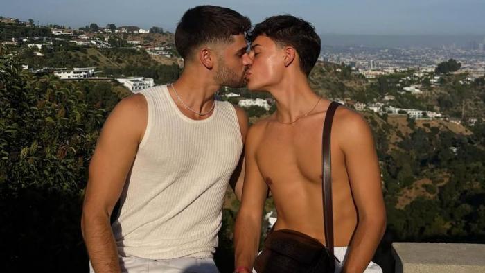 Married Gay Influencers Show Homophobic Pride Protestors What Love Looks Like