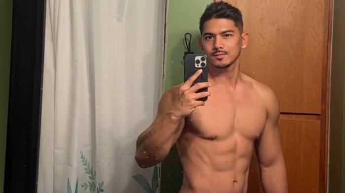 Michael Dela Cruz