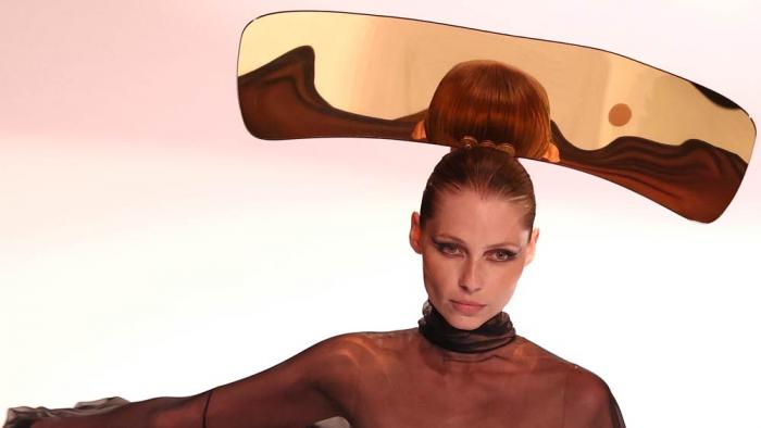 A model wears a creation as part of the Stephane Rolland Fall-Winter 2025/26 Haute Couture collection presented Tuesday, July 8, 2025, in Paris