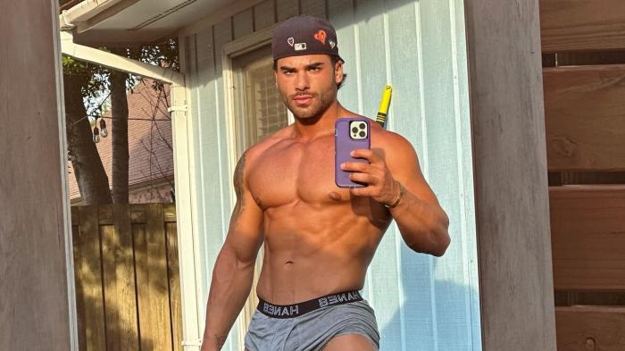 Santino BenamatI