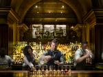 Gin is In: Why This Botanical Blend is the Hot Spirit of the Season