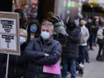 Live Theater in London, NYC Grapple with New Virus Outbreaks