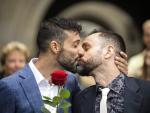 Couples Wed as Swiss Same-Sex Marriage Law Takes Effect