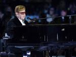 Watch: Elton John Plays White House Lawn as Part of Farewell Tour