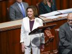 Pelosi Won't Seek Leadership Role, Plans to Stay in Congress