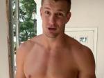 2023 Rewind: Rob Gronkowski Tells Tom Brady: 'You Gotta Show the Package'