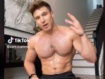 Our Favorite 11 LGBTQ+ TikToks of the Week	