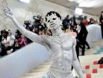Inside the Met Gala: A Furry Feline Star, a Tardy Cinderella