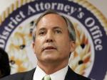 Texas Investigates Hospital over Care for Transgender Minors