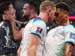 Twitter Loses it for Gay Soccer Prompt