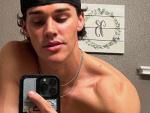 Getting to Know Mega Influencer Noah Beck with 11 Social Media Posts