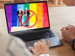 Man Said to have Asked for Same-Sex Wedding Website from Colorado Designer is Straight, Married, and Knew Nothing of Request