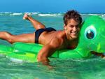 13 Insta-Reasons We Love Out Mexican Soap Star Polo Morín