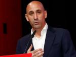 FIFA Suspends Spain Soccer Federation President Luis Rubiales for 90 Days After World Cup Final Kiss