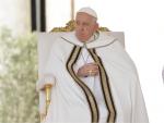 Pope Suggests Blessings for Same-Sex Unions Possible in Response to 5 Conservative Cardinals