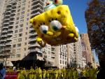 Balloons, Bands, Celebrities and Santa: Macy's Thanksgiving Day Parade Kicks Off