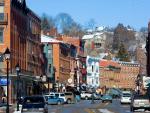 Take a Holiday Getaway in Galena, Illinois