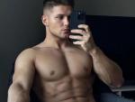 Wrestler Chris is a 'Print' Model Who Has Us in an Instagram Chokehold