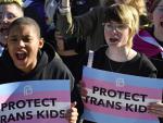 Kentucky GOP Moves to Criminalize Interference with Legislature after Transgender Protests