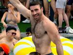 Comedian Rob Anderson Gets Fans Dripping with New Thirst Trap