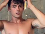 Watch: Tom Daley Looks Handsome as Ever in New Date Night GRWM Vid