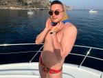 Bowen Yang and Matt Rogers Share Sexy Summertime Photos from Italy Trip