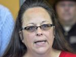 Former Kentucky County Clerk Kim Davis, who Opposed Gay Marriage, Appeals Ruling over Attorney Fees