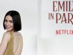 Q&A: Lily Collins is 'Emily in Paris,' Rome and Barcelona