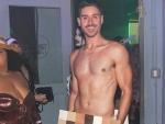 Trolls Attack Viral 'Naked Sims Guy' Halloween Costume, but Gay Twitter Loves It