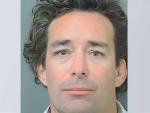 Florida Man Gets Probation for Choking and Beating Girlfriend after Being Seated Next to a Gay Couple at a Restaurant