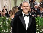 Andy Cohen Prevails Over Son's Slinky in Epic 'Fight'