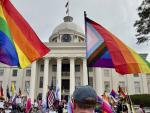 Alabama Governor Vows to Sign Bill that Writes Definitions of Male and Female into State Law