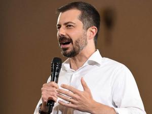 Powered-Up Pete Buttigieg Struts His Stuff in Iowa 