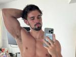 Josh Duckworth's Hot Housekeeping
